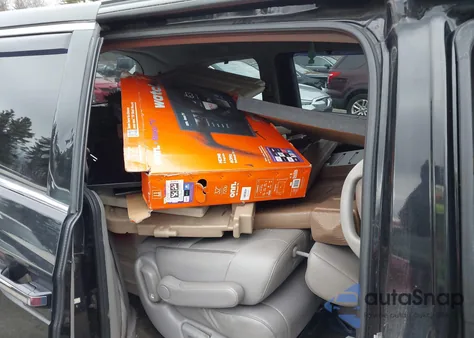 2014 Honda Odyssey Touring/Touring Elite из США, поврежденный, VIN 5FNRL5H95EB037441